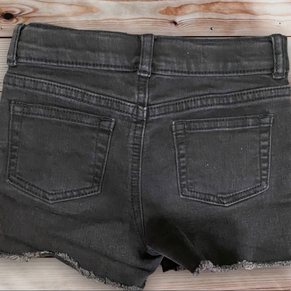 Crazy 8 denim shorts - Picture 2 of 3